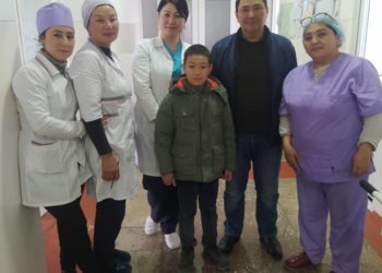 8-ирет ата болду. Ырчы, куудул Жеңишбек Айтиев кыздуу болду