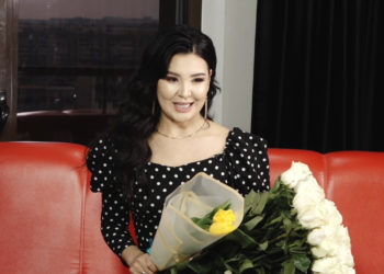 Ырчы Гүланда туулган күнүн кандай белгиледи?