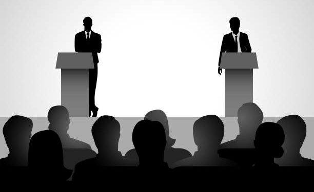 «Мамлекеттик деңгээлде дебаттарды өткөрүүгө акча жок экен». Эки партия өз алдынча дебатка чыгат