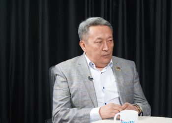 Алга Кылычов: «Жапаров менен Атамбаевди кайраштыруу аракети жүрүп жатат»