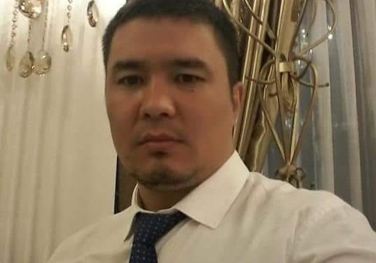 Жаңы Баш мыйзамга каршы чыккан активистке «бийликти басып алууга чакырык таштоо» кинеси коюлууда