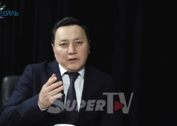 Жеңиш Молдокматов: «Ташиев темир тосмону ашып түшүп, алаасы айрылгандагысын бийликти басып алууга аракет десек болот»