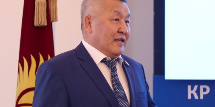 Жогорку Кеңештин «Кыргызстан» фракциясында лидер алмашты