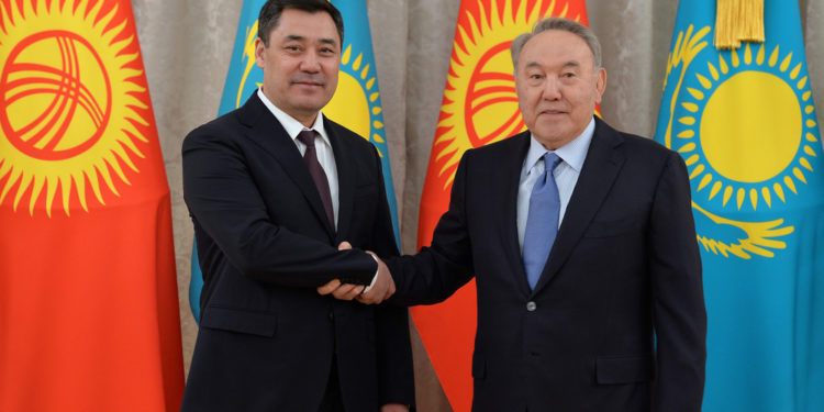 Садыр Жапаров Казакстандын туңгуч президенти Нурсултан Назарбаев менен жолугушту