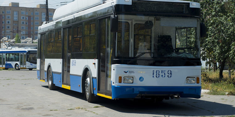 Ак-Өргөдө троллейбус айдоочусу трансформаторду эмнеге сүзүп алганы айтылды