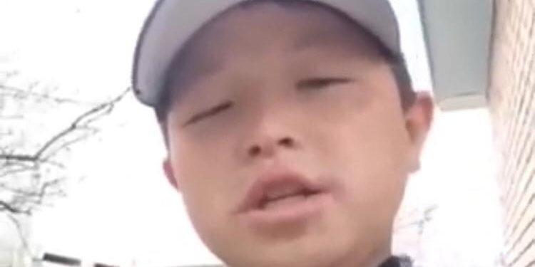 «Бул жакта жашагандан корком». Баткендик бала Садыр Жапаровго кайрылды (видео)