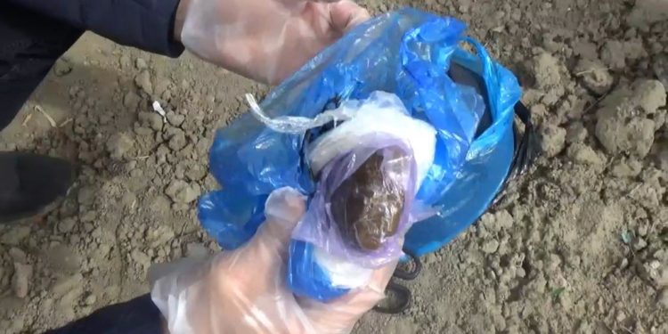 Ошто милиция майорунун калкалоосу менен баңги заттарды жүгүртүп келген канал аныкталды