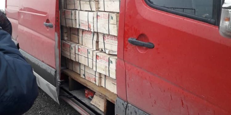 Баткен облусунда мыйзамсыз ташылып келе жаткан жүктөр аныкталды