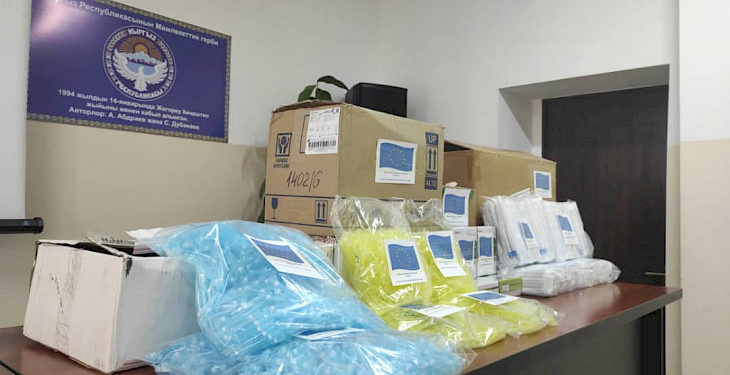 Евробиримдик Кыргызстанга коронавирусту аныктоочу 100 миң евролук материалдардын топтомун берди