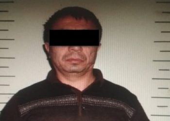 Жергиликтүү тургундун 150 миң сомун ээлеп алган делип уюшкан кылмыштуу топтун мүчөсү кармалды