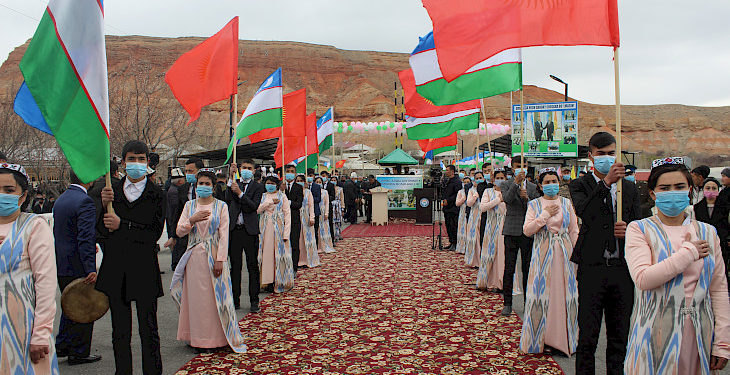 Кыргыз-өзбек чек арасындагы «Кайтпас» жана «Өтүкчү» бекеттери ачылды (сүрөт)