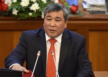 Рыскелди Момбеков: «Дастан Бекешевдин көзү көрүп калды беле же анын көргөнүн ушулар көрүп калды беле?»