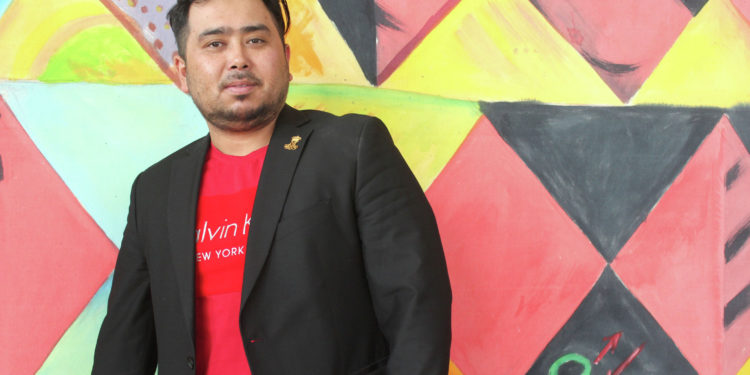 “Туулган күнүмдө ооз ачарга барам” дейт мүчөл жашын белгилеп жаткан актёр Эркин Эгембердиев