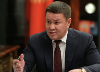 Талант Мамытов: «Эки өлкө маселени сүйлөшүү жолу менен чечиши керек»