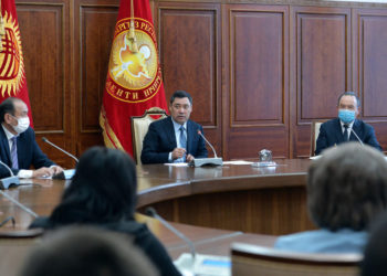 Президент өлкөдөгү эпидемиологиялык кырдаал боюнча кеңешме өткөрдү