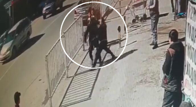 «Кудайберген» базарында бычакталган жигит көз жумду