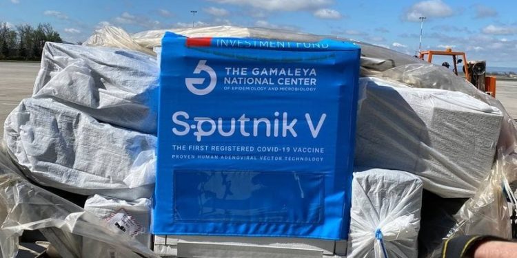 Кыргызстанга «Спутник V» вакцинасы келип түштү