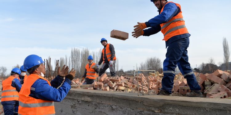 Чүйдөгү Таш-Дөбө айылына инновациялык мектеп курулат