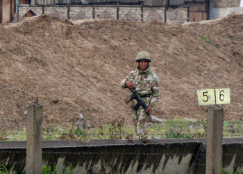 Тажикстан «Кызыл-Бел» өткөрүү жайына жакын аймактан куралдуу күчтөрүн алып чыгып кетти