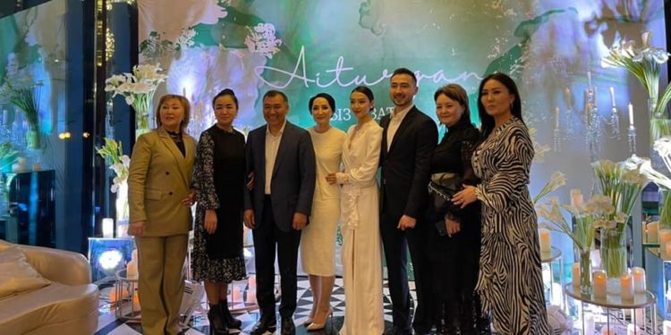 Саясатчы Равшан Жээнбеков келин алды (видео)