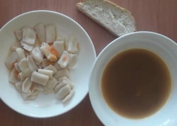 «Мэриянын «уважаемый бандиттери»! Жарандык активист бала бакчадагы тамак боюнча мэрияга кайрылды