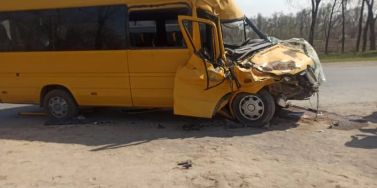 Бишкек-Торугарт унаа жолундагы кырсыктан 7 адам жабыркады