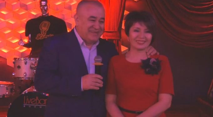 Текебаев менен анын жубайынын мүлкү камактан чыгарылат