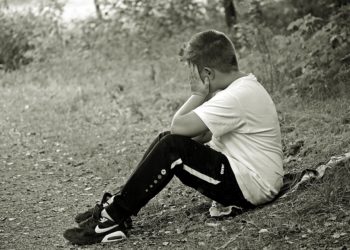 Ысык-Атада уурдап кетишти деп жалган айткан бала ата-энесине өткөрүлүп берилди