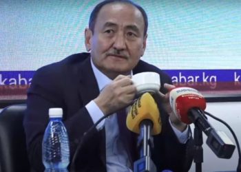 Министр: «Азыр биз жасап жаткан уу коргошундан адам өлүмү катталса, мен жооп берем»