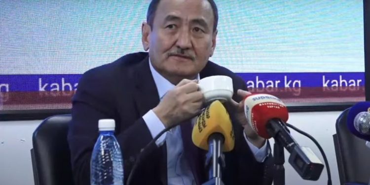 Министр: «Азыр биз жасап жаткан уу коргошундан адам өлүмү катталса, мен жооп берем»