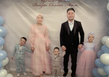 Ырчы KG Элмурат үй той берүүдө