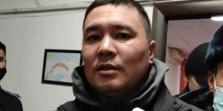 Жарандык активист Тилекмат Куреновдун иши сотко өттү