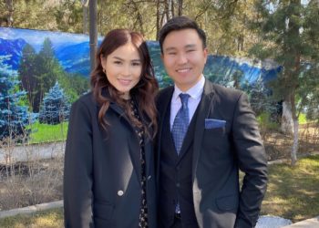 Экинчи ирет ата-эне болуу алдында турган ырчы Минур менен келинчеги ымыркайдын жынысын ачыктады