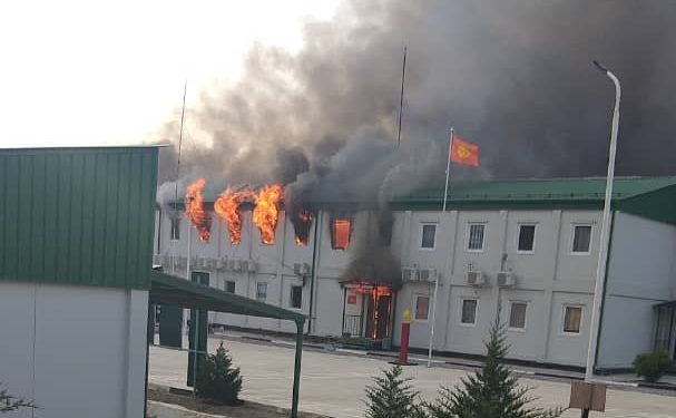 Чек ара кызматы: «Тажик тарап «Достук» чек ара бекетине кол салды»