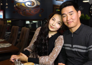 “Аялымдын жаман жери – тили” дейт тамашоучу Садык