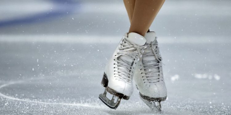 Борбор калаада көркөм муз тебүү боюнча чемпионат өтөт