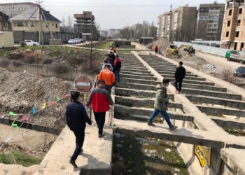 Бишкекте Аламүдүн суусунан өтүүчү көпүрөнү куруу иштери башталды