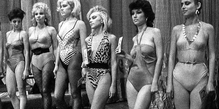 1988-жылы Бишкекте сулуулар сынагы кандай өтчү эле? Сүрөт