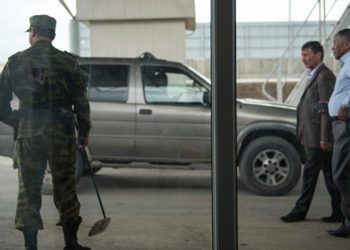 УКМК кыргыз-тажик чек арасынан кимдер өтө ала тургандыгы боюнча түшүндүрмө таратты