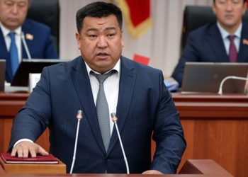 Жогорку Кеңешке Исхак Пирматовдун ордуна Нурбек Мурашев келет