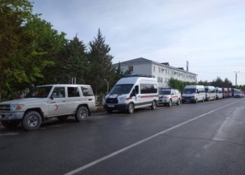 Чек ара жаңжалында көчүрүлгөн эл үйлөрүнө жөнөтүлдү