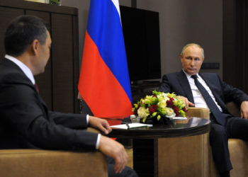 Орусиянын президенти “Sputnik V” вакцинасын Кыргызстанда өндүрүүнү караштырып жатышканын айтты