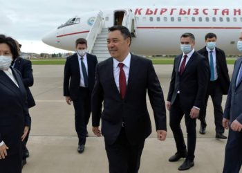 Президент Садыр Жапаров Сочиге келди (сүрөт)