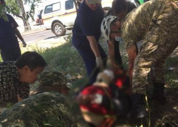 Бишкектеги көпүрөдөн эркек киши кулап кетти