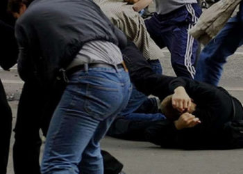 Ысык-Атадагы эс алуучу жайда эки киши бычакталды. Чырга милиция кызматкерлери да катышкан