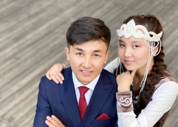 Актёр Сапар Сайназаров кыздуу болду