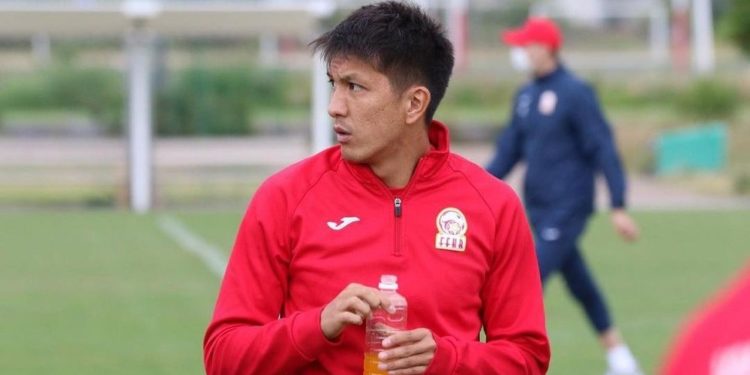 Кыргыз курама командасынын чабуулчусу Абай Бөкөлеевдин атасы каза болду