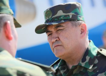 Камчыбек Ташиев: «Тажиктер такталбаган жерге кирип, өздөштүрүүгө аракет кылып жатышат» (видео)