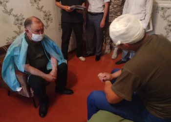 Тик учак кырсыгынан жаракат алгандарга облус башчысы барды (сүрөт)