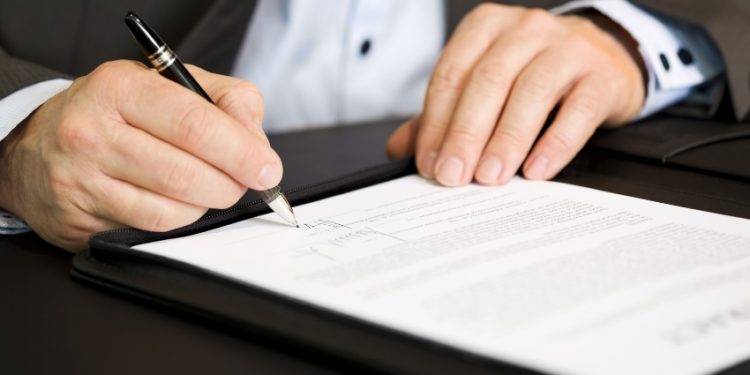 Кыргызстандын Франциядагы жана Азербайжандагы элчилери дайындалды